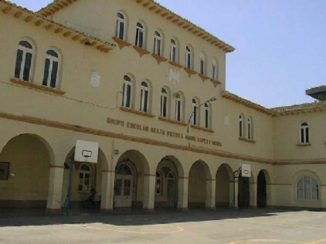 Primera escuela en ofrecer cursos por correspondencia