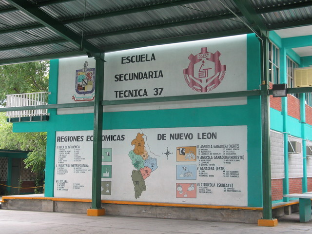 Escuela Secundaria Técnica No.37