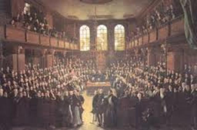 El Rey busca armar un ejercito.