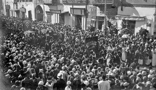 Egyptian Nationalists revolt