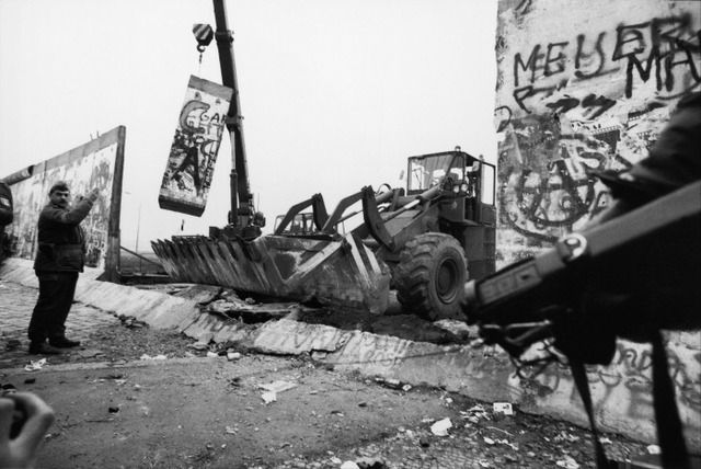 Fin de la Guerre froide : chute du Mur de Berlin
