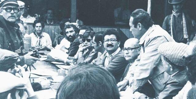 inician ngociaciones entre el gobierno y la guerrilla