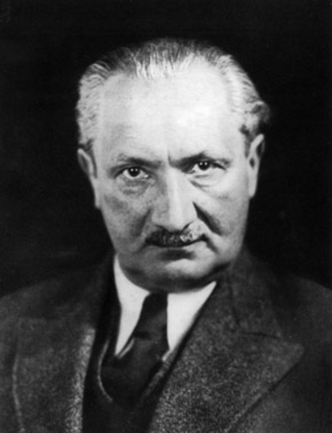 Martin Heidegger (1889 - 1976)