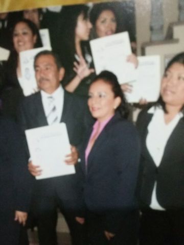 ESTUDIOS UNIVERSITARIOS