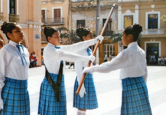 CONCURSO DE ESCOLTAS