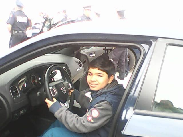 Visita a la policía federal.