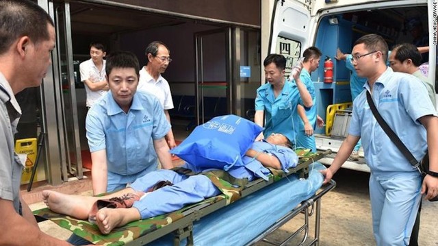 Military Jet Lands on Fiery Cross Reef