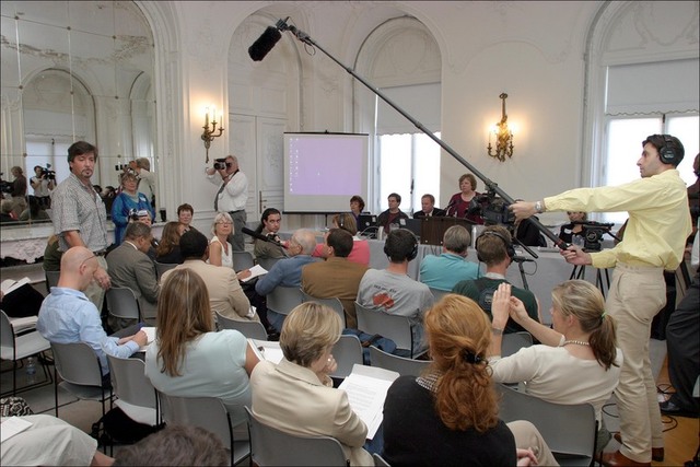 Segunda conferencia de prensa.