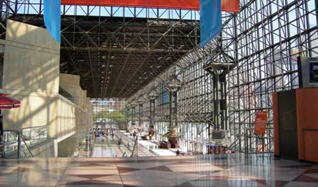 Kate Spade Bags Make their Debut