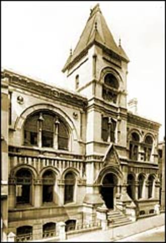 Enoch Pratt Free Library Opens in Baltimore