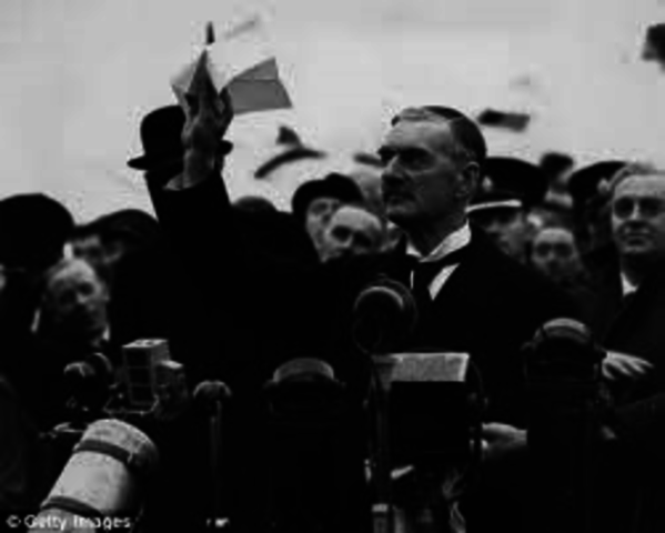 Brittish prime minister apeases Hitler at munchi