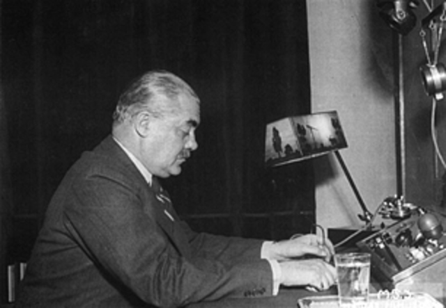 Hungarian Army rounds up 18,000 Jews