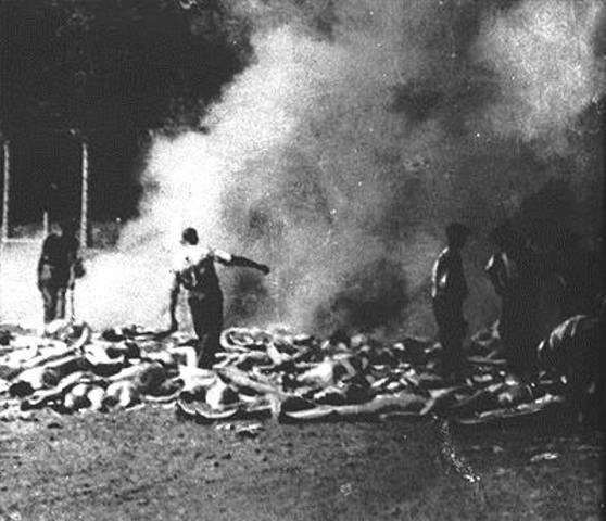 Open Pit burning the Jews begins