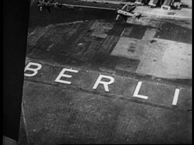 Berlin Bllockade Begins