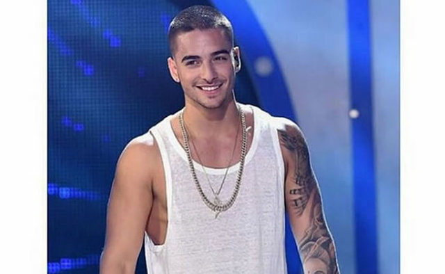 Juan Luis Londoño Arias, nació en Medellín, conocido por su nombre artístico Maluma, es un cantante, compositor y diseñador de modas colombiano.