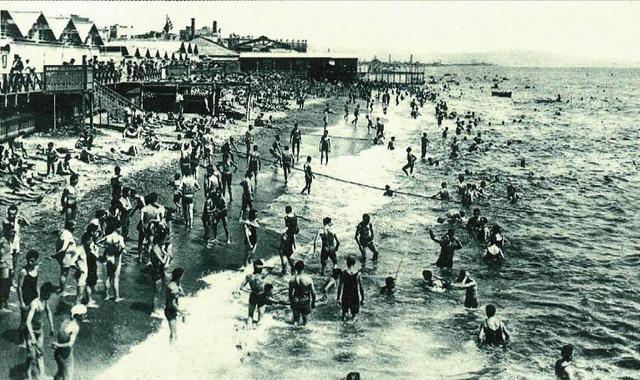 REPRODUCTION DE "LLEGADA DE LAS CORTES A SAN SEBASTIAN"