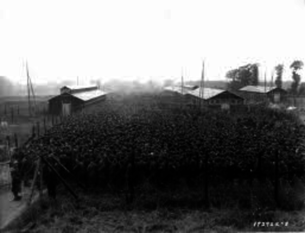 US troops incircle germans in the Ruhr