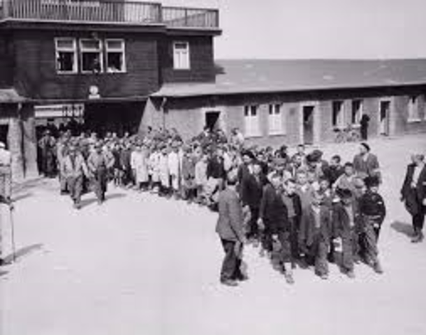allies liberate buchenwald and belsen concentration camps