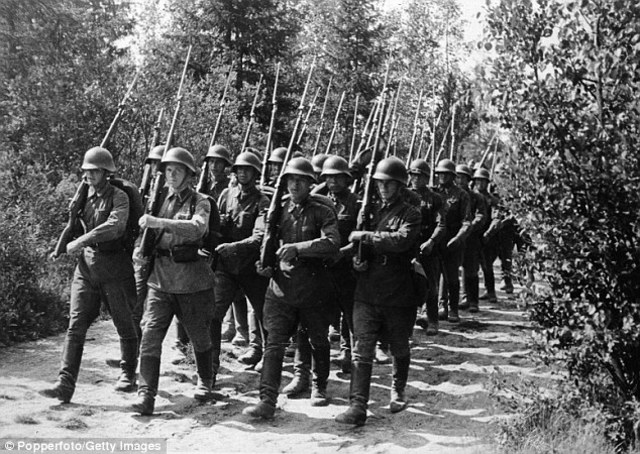 germany invades poland