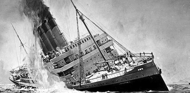 Lusitania Sinks