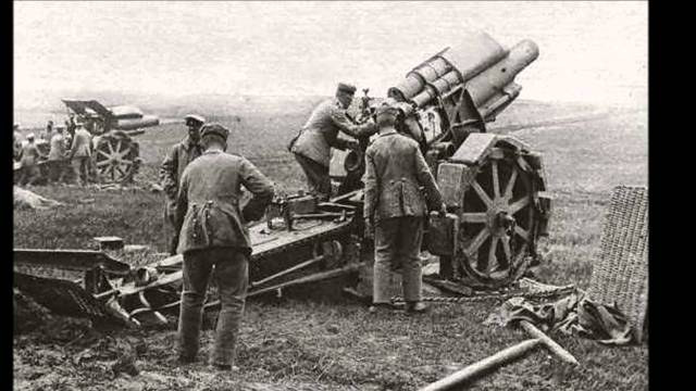 Hundimiento del Lusitania (buque inglés atacado por Alemania).