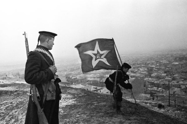Soviet resistance in the Crimea ends.