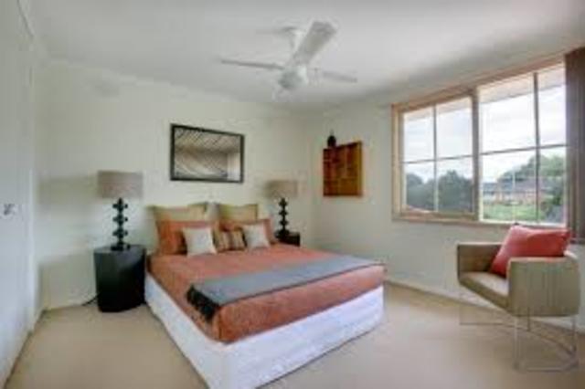 Josie tries to go to Peter's arraignment