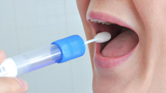 Fué inventado El Kit de ADN que consistía en una prueba de saliva donde se podrian estimar los vínculos genéticos entre más de 90 caracteres hereditarios.