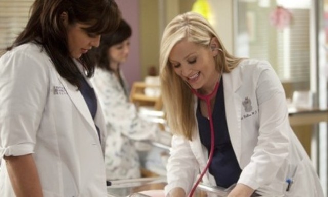 Atuação do pediatra nos cuidados da saúde, dianóstico e tratamento.