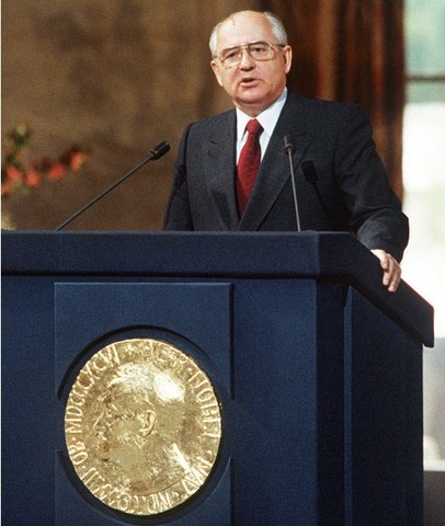 Elección de Mijaíl Gorbachov como Presidente del PCUS