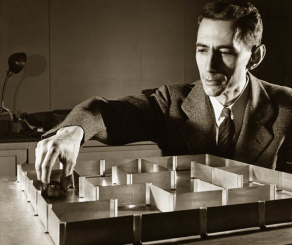 Обучаемая машина