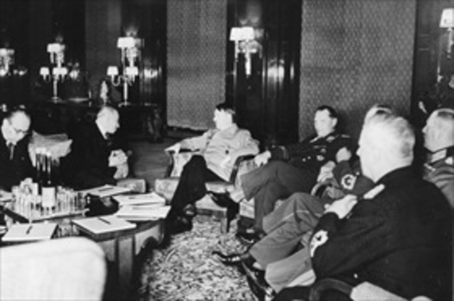 the breaking of the munich agreement