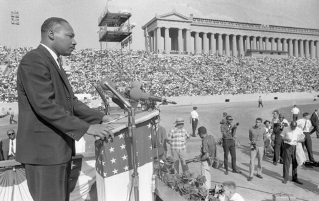 MLK speaks at rally in Soldier Field