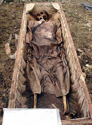 La exhumacion de monsieur guy daumart