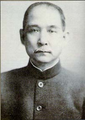 Qing Emperor Overthrown