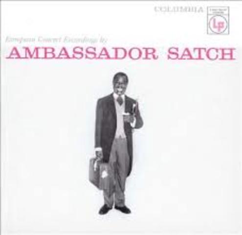 Louis' popularity over seas grows and gets the name "Ambassador Satch"