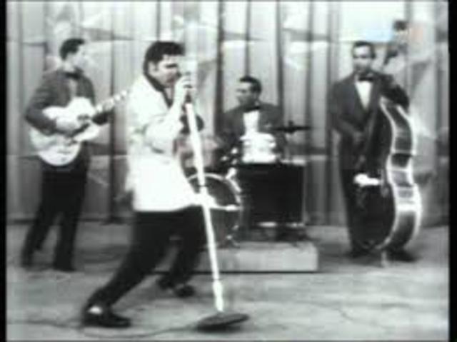 elvis presley "Hound dog"
