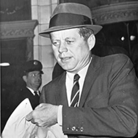 Kennedy returns to Washington