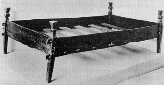 Medieval beds and bedrooms (5th – 15th centuries)