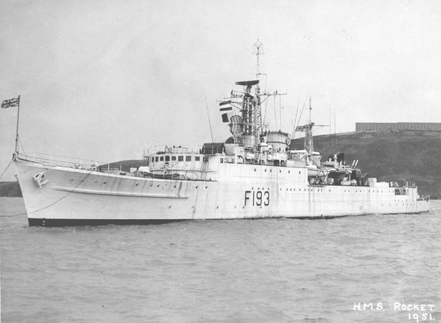 President Kennedy returns suddenly to Washington