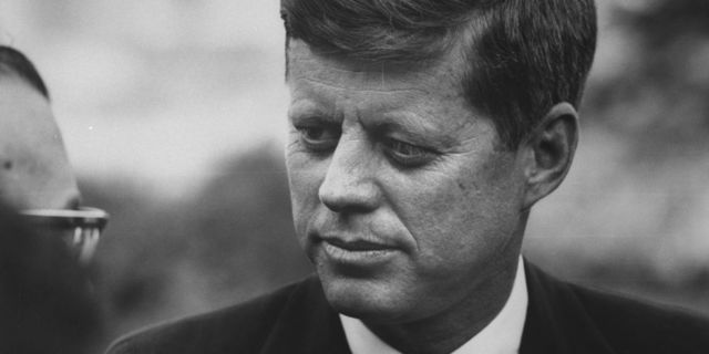 Kennedy holds his ground