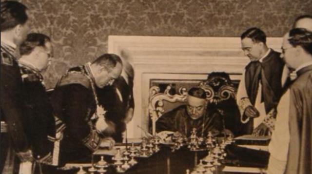 Mussolini Gains the Pope’s Support