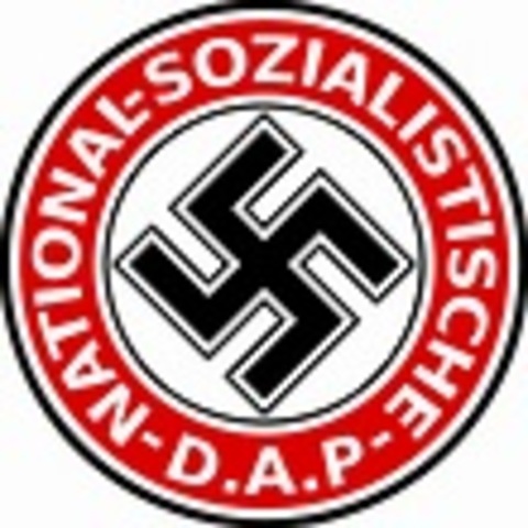 Hitler  líder del PNS