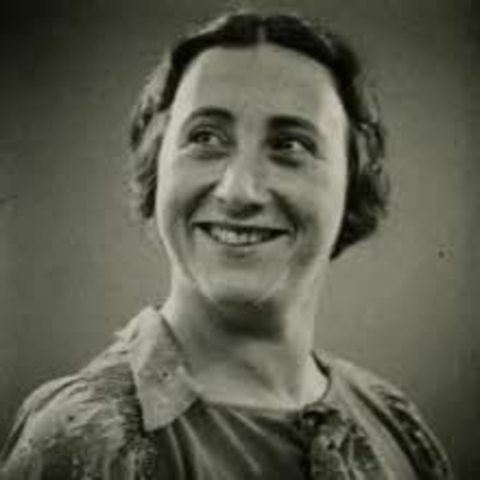 Edith Frank dies