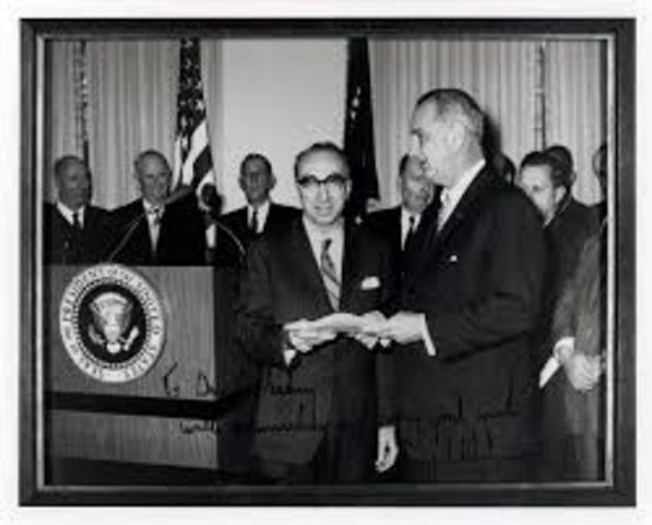 Michael Debakey was appointed chairman of President's Commission on Heart Disease, Cancer & Stroke