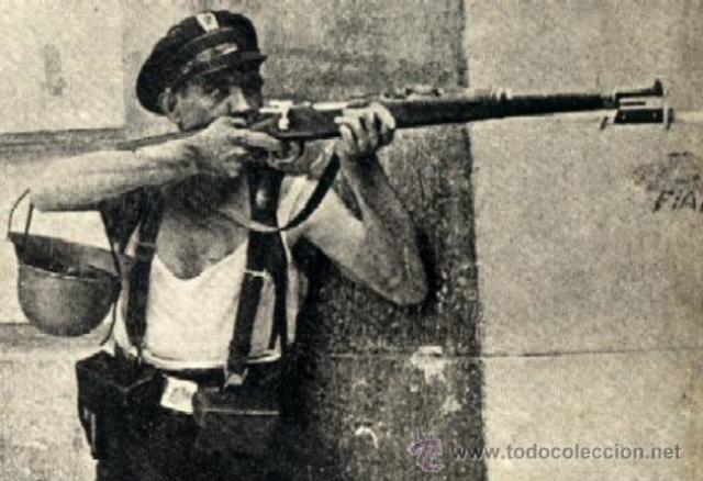 Stalin realiza purgas