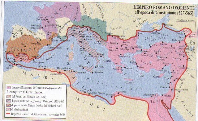 Giustiniano sale al trono