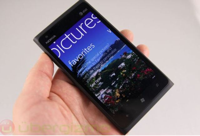 Nokia Lumia 900