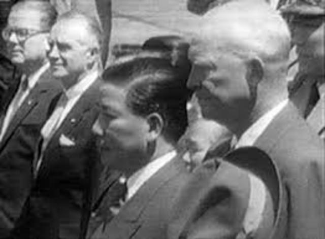 Presidents Diem and Eisenhower meet in Washington