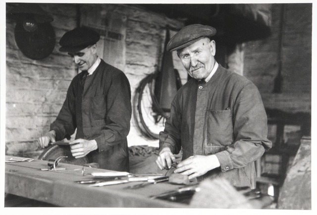 Richard Cowlishaw acquires the Maltese Cross 'L'